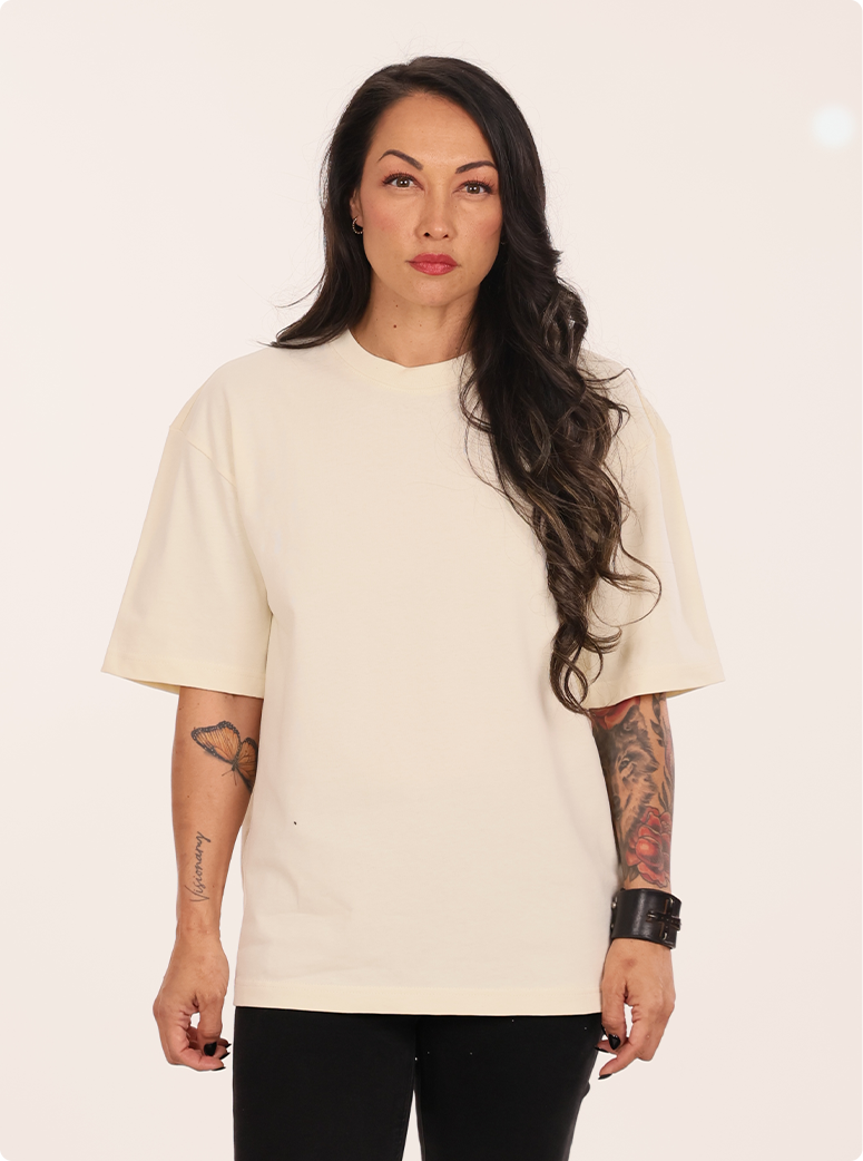 Tamie wear a 8.1 oz Max Heavyweight Oversized Tee